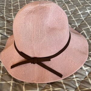 Elegant Pink Women's Hat with Brown Accent